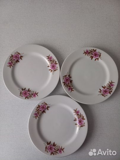 Тарелки Tono china