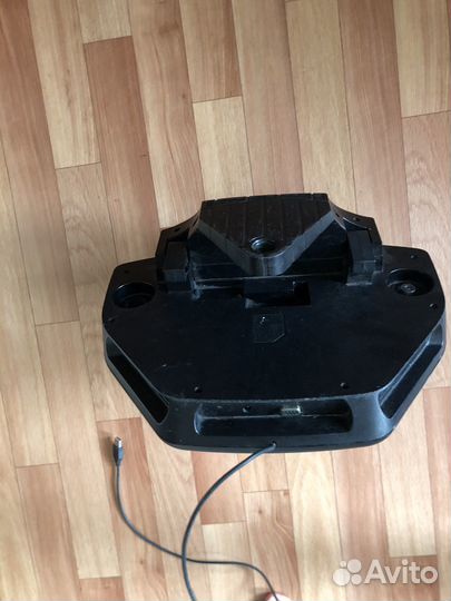 Игровой руль logitech momo racing
