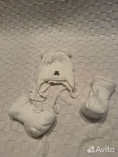 Комплект шапка, пинетки
