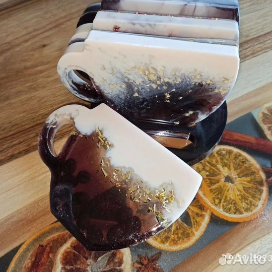 Подстаканник из эпоксидной смолы