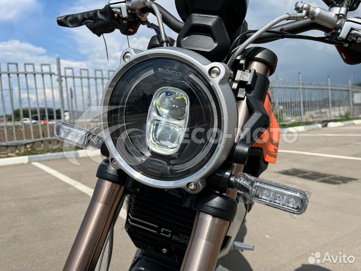 Электромотоцикл Super Soco TC MAX