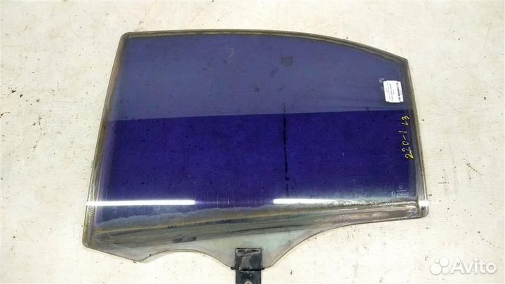 Стекло двери задней левой mersedesbenz W220 S 98
