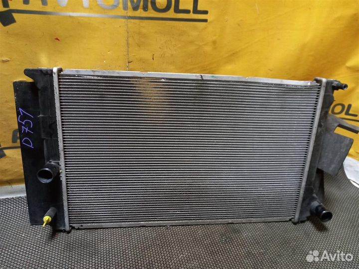 Радиатор основной toyota auris ZRE151