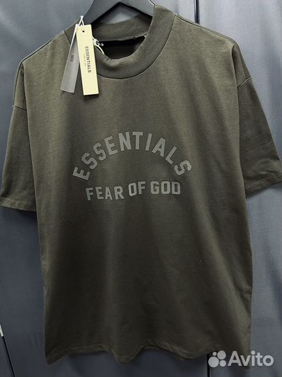 Костюм шорты и футболка essentials fear of god FOG