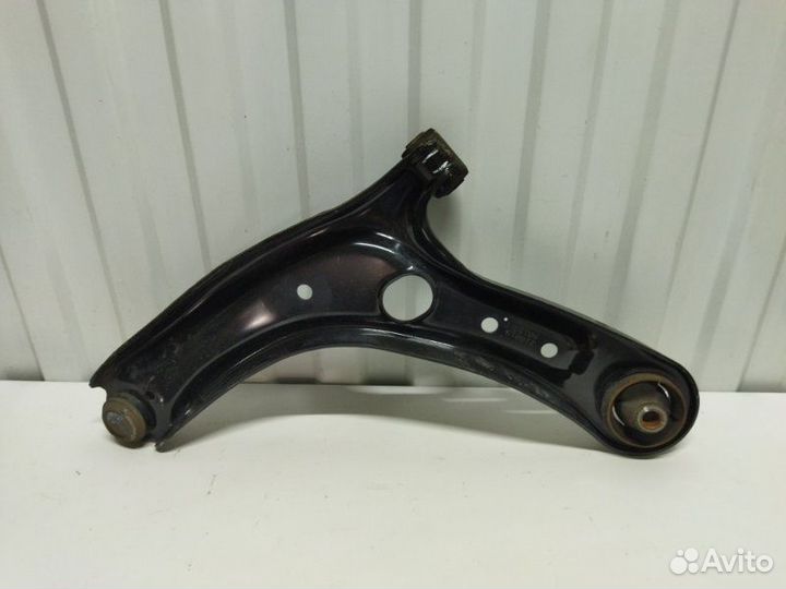 Рычаг передний правый Kia Rio X-Line