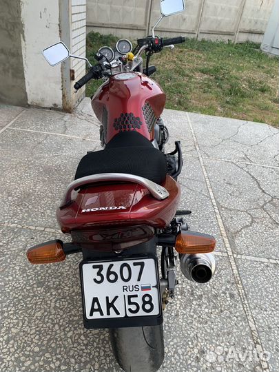 Мотоцикл Honda cb400sf