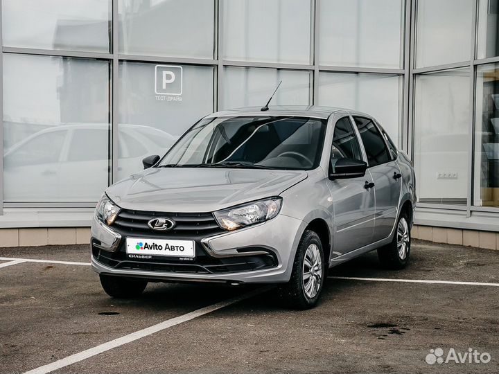 LADA Granta 1.6 МТ, 2021, 40 837 км