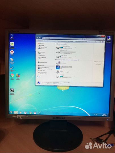 Монитор Samsung