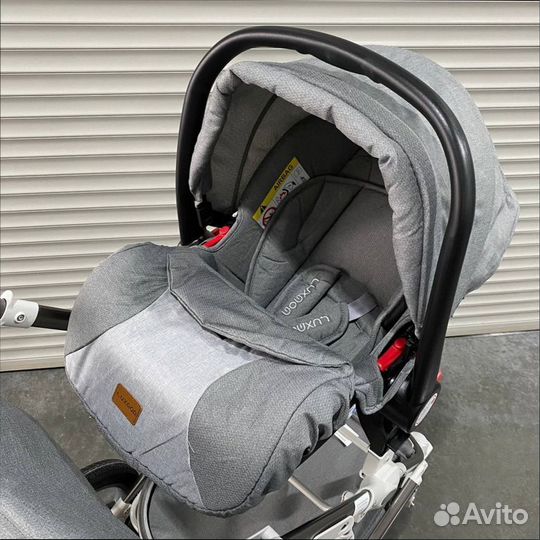 Коляска Luxmom