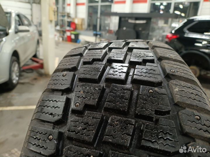 XCent EL319 7/60 R17 76H