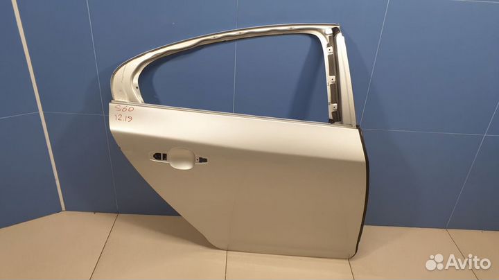 Дверь правая задняя Volvo S60 2010-2018