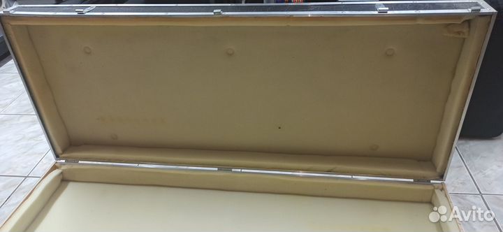 Кейс для клавишных (алюминиевый)