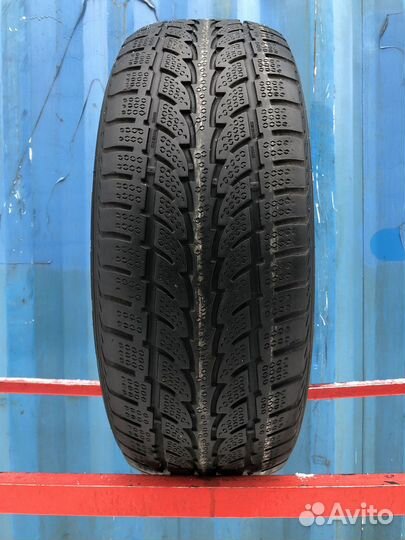 Nokian Tyres WR SUV 235/65 R17