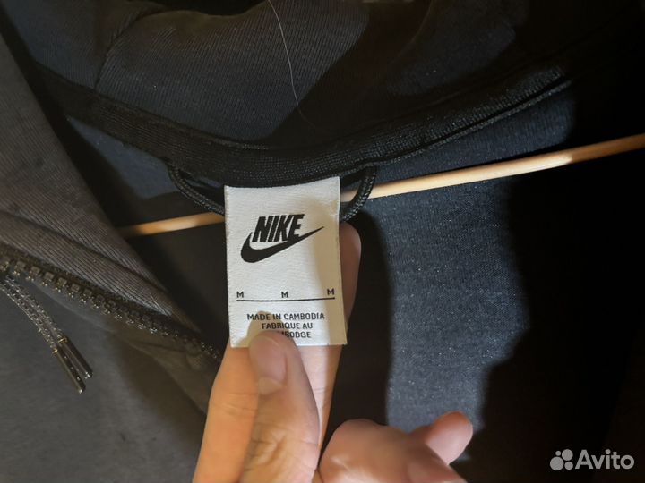 Зипка nike tech fleece