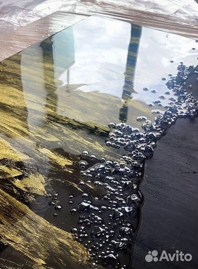 Картина интерьерная черная с золотом