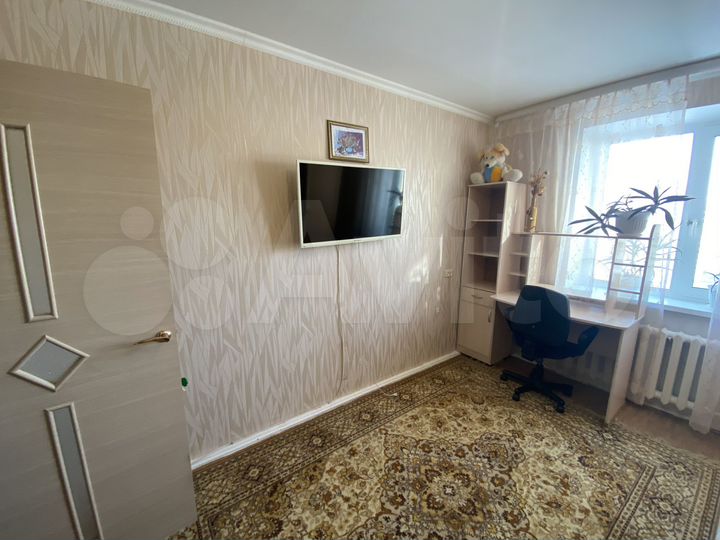 Комната 13 м² в 2-к., 9/9 эт.