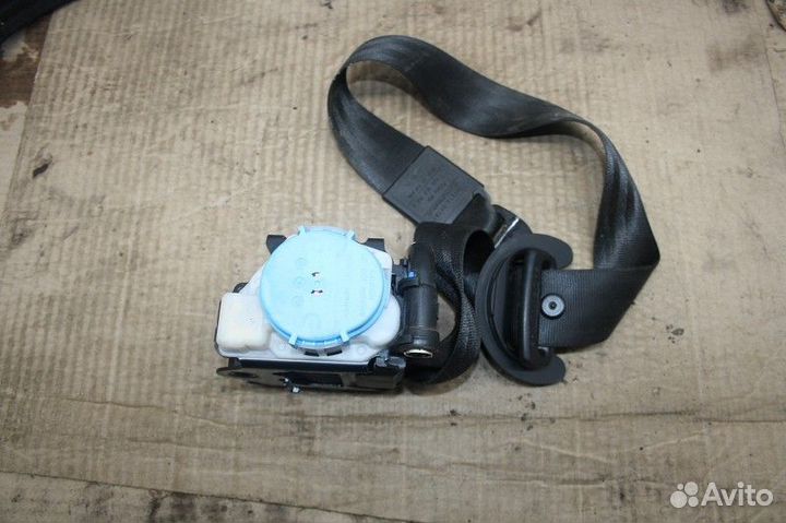 Ремень безопасности с пиропатроном L Audi Q3 I (2011—2014)