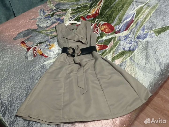 Платье женское 42 размер