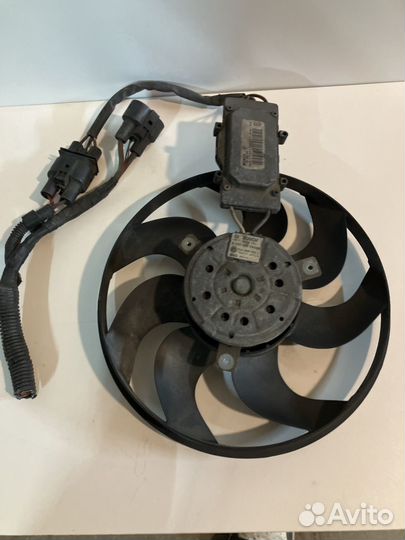 Вентилятор охлаждения радиатора