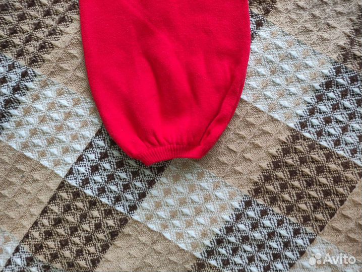 Свитер женский