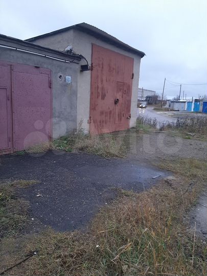 Гараж, > 30 м²