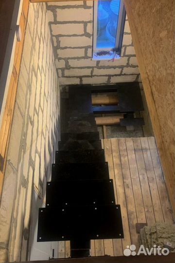 Перила деревянные для лестниц