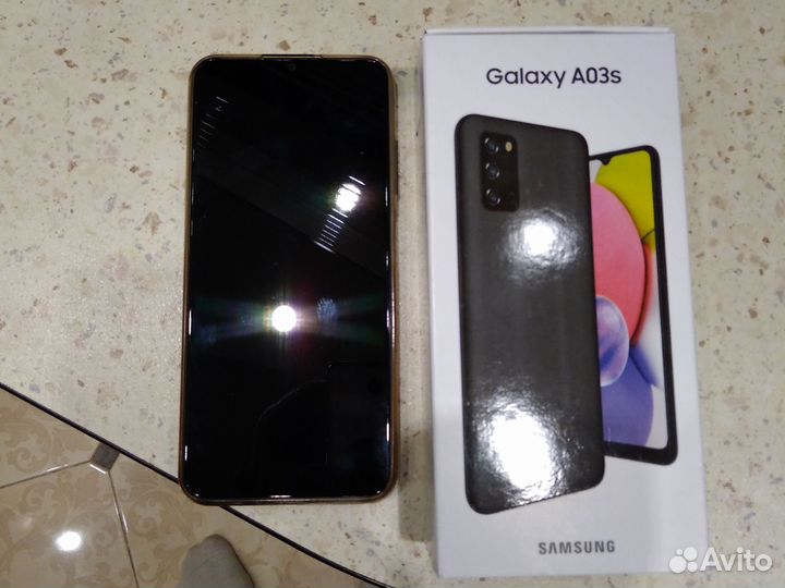 Samsung Galaxy A03, 4/64 ГБ