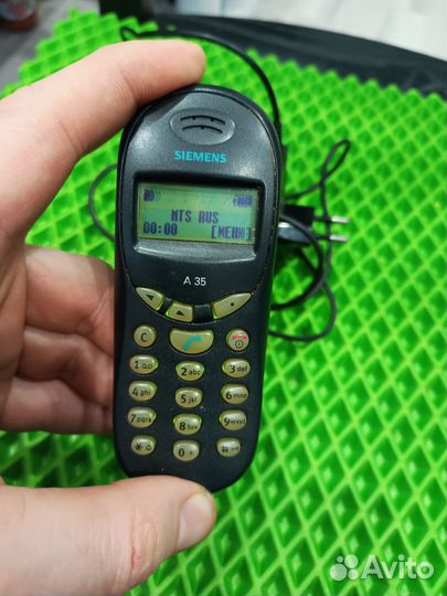 Siemens A35