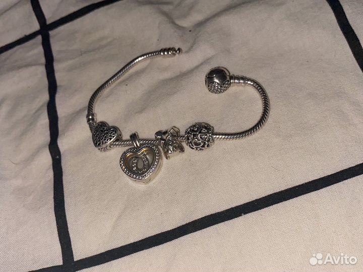 Pandora браслет
