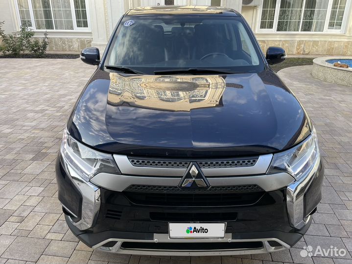 Mitsubishi Outlander 2.4 CVT, 2017, 103 000 км