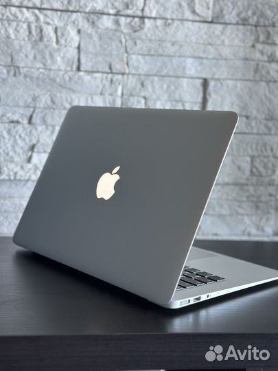 Apple MacBook Air 13 2014 core i7