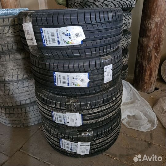 Triangle EffeXSport TH202 225/45 R18 и 245/45 R18 100Y