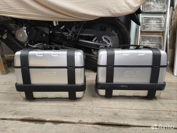 Кофры Givi TRK33