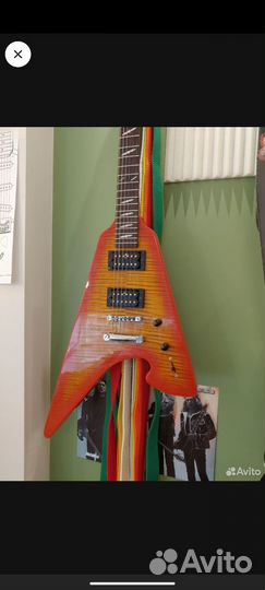 Электро гитара flight v