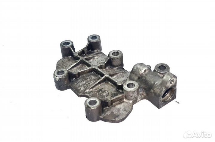 Крышка масляного радиатора мотора scania 4-series