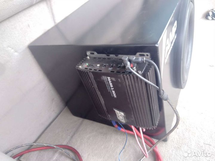 Сабвуфер amp