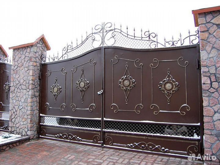 Кованые ворота