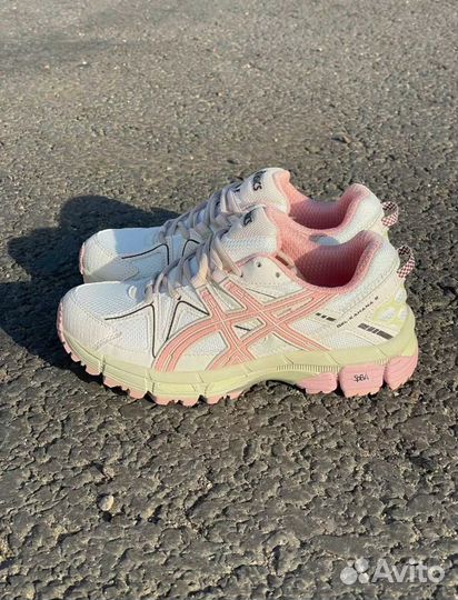 Кроссовки женские asics