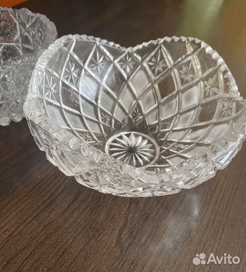 Хрустальные вазочки