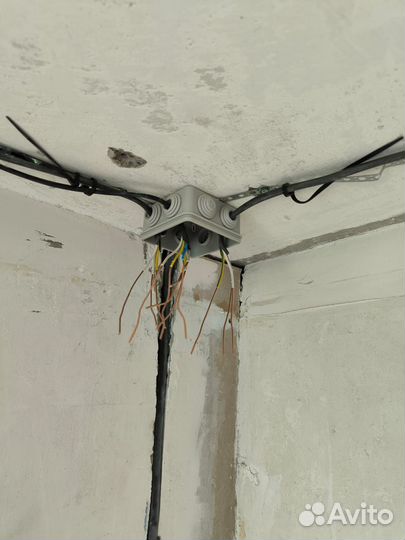 Услуги электрика электромонтажные работы