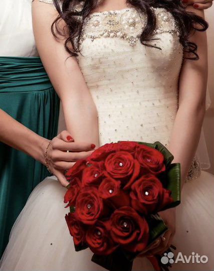 Платье свадебное