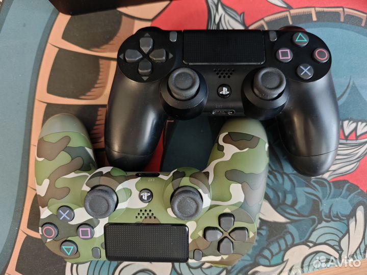 Sony PS4 Slim, 1Тб, 2 геймпада