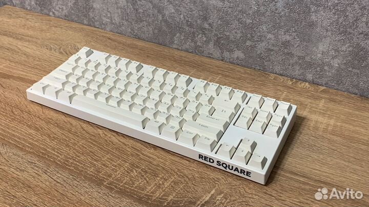 Red Square Keyrox tkl Classic WH