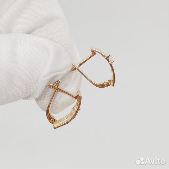 Золотые серьги с фианитом