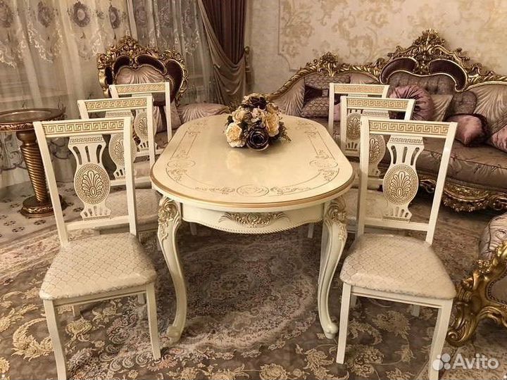 Стол и стулья Новые