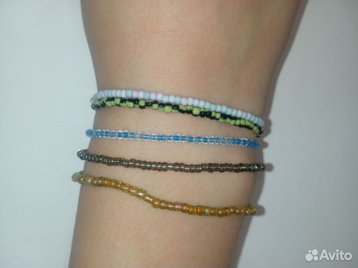 Браслет из бисера