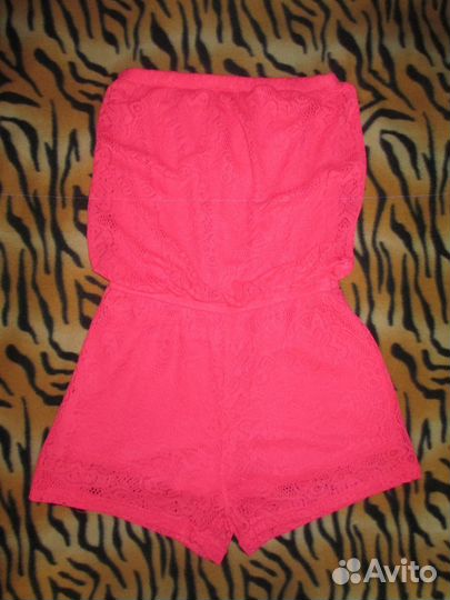 Женский ярко-розовый кружевной полукомбинезон