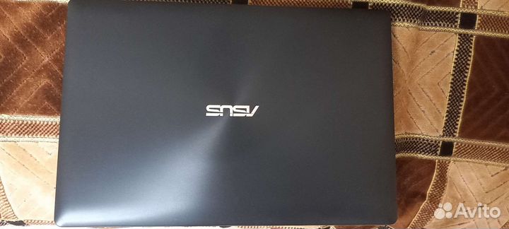 Ноутбук asus