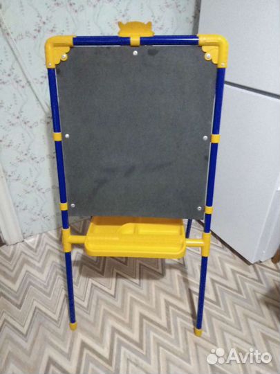 Мольберт детский б/у