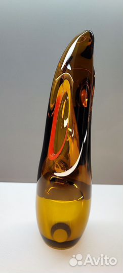 Ваза коллекционная цветное стекло